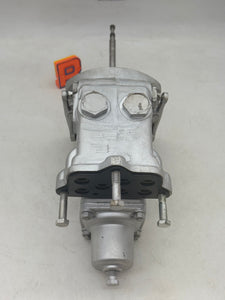 Rexroth R431009269 P-065775-00001 2A-2A Pneumatic Control Head, 28-71 PSI, No Cover (Used)