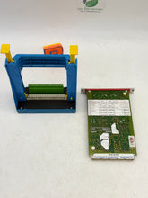 Load image into Gallery viewer, Rexroth 00033823 VT-VSPA1-1-11 Valve Amplifier w/ VT-3002-20/32 (Used)