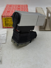 Load image into Gallery viewer, Danfoss 061B110866 MBC 5100 Pressure Switch, 1-10 BAR (New)