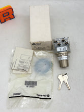 Load image into Gallery viewer, Allen-Bradley 800T-J631A/T 30mm Selector Switch, 800T PB (New)