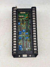 Load image into Gallery viewer, Dynalco SST2400H-1 SST-2000H Speed Switch/Transmitter (Used)