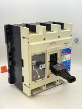 Load image into Gallery viewer, Cutler-Hammer CRDC320T32W Circuit Breaker w/ 2000A Plug, Lugs, Handle Ext (Used)