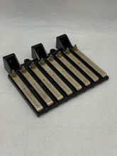 Load image into Gallery viewer, Westinghouse 449D 708H01 Contact Finger Assembly (Used)