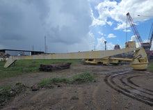Load image into Gallery viewer, EBI Elevating Boats Inc 26 Ton Davit Crane (Used)