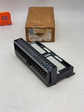 Load image into Gallery viewer, GE Fanuc IC670CHS001E I/O Base Terminal Block w/ Barrier Style Terminals (Open Box)