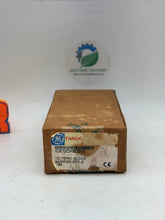 Load image into Gallery viewer, GE Fanuc IC670CHS001E I/O Base Terminal Block w/ Barrier Style Terminals (Open Box)