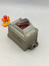 Load image into Gallery viewer, Eaton Crouse-Hinds EDS2129 Haz. Loc. 2-Pole Snap Switch w/ EDS271-SA Body (Used)