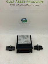 Load image into Gallery viewer, Red Lion Controls APLVD400 APLVD DC Volt Meter w/ Mount Clips (Used)