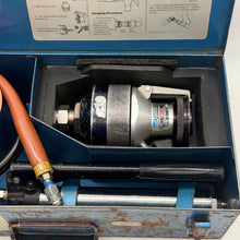 Load image into Gallery viewer, Swagelok 1610 Series 1" Hydraulic Swaging Unit (Used)