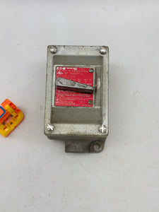 Eaton Crouse-Hinds EDS2129 Haz. Loc. 2-Pole Snap Switch w/ EDS271-SA Body (Used)