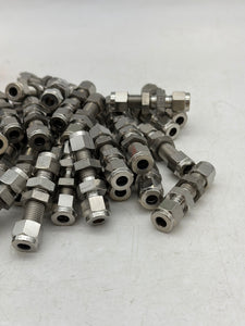 Parker 4BC4-316 A-LOK 1/4” Bulkhead Union, 316SS, *Lot of (38)* (No Box)