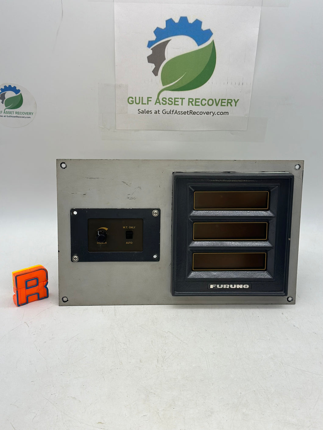 Furuno CI-377 Digital Display w/ CI-379 Control Box (Used)