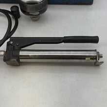Load image into Gallery viewer, Swagelok 1610 Series 1" Hydraulic Swaging Unit (Used)