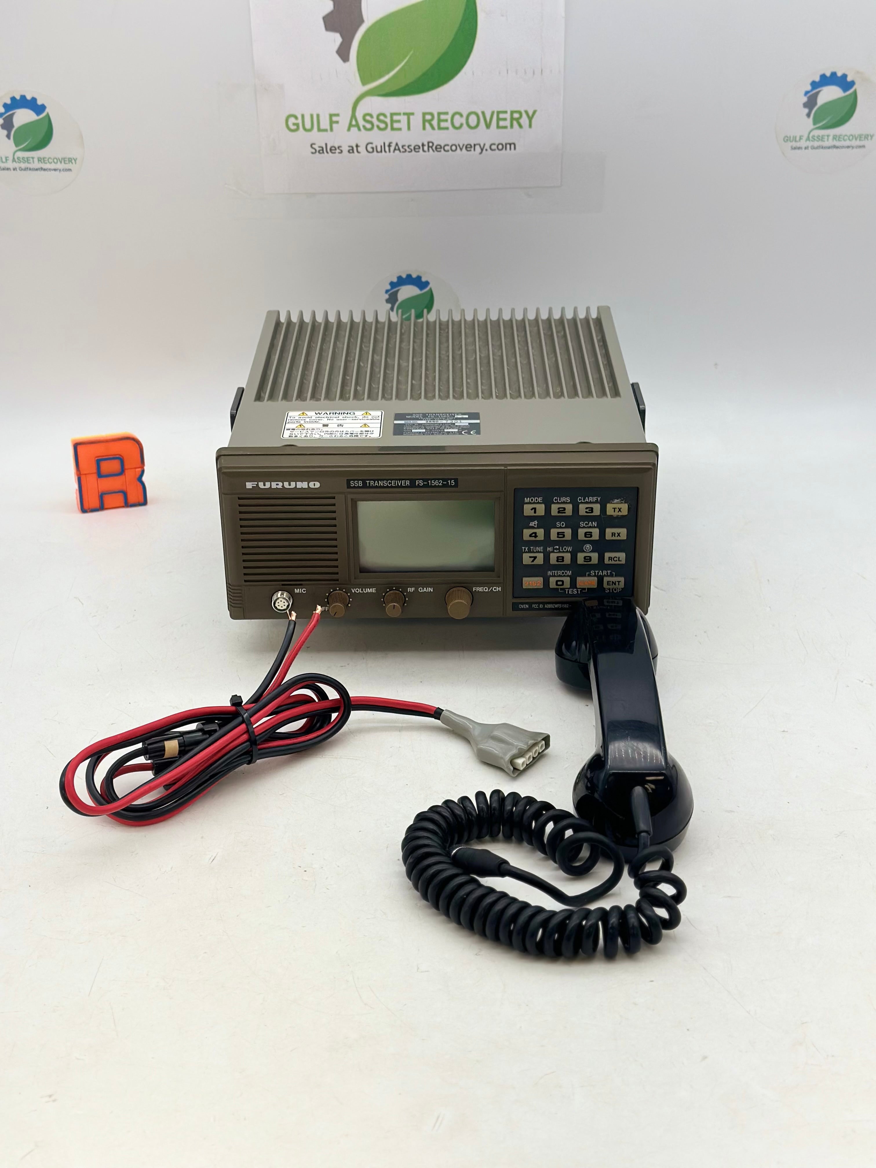Furuno FS-1562-15 SSB Transceiver Unit w/ Bracket, Handset, Pwr