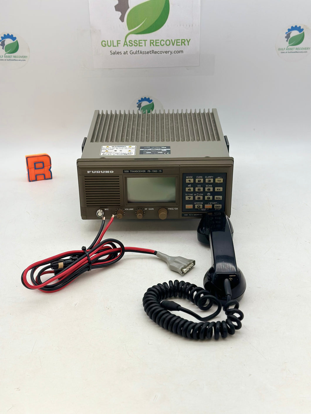 Furuno FS-1562-15 SSB Transceiver Unit w/ Bracket, Handset, Pwr Cord (Used)