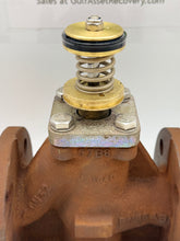 Load image into Gallery viewer, ARI-Armaturen 1-1/4&quot; DN32 Globe Mixing Valve, 3-Way, Flanged, Cast Iron, PN16 (Used)