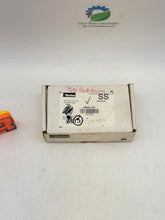 Load image into Gallery viewer, Parker 6BC6-316 A-LOK 3/8” Bulkhead Union, 316SS, *Box of (15)* (Open Box)