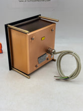 Load image into Gallery viewer, Raytheon Anschutz 133-555 BSH/46/33G/94 Repeater Compass (Used)
