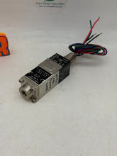 Load image into Gallery viewer, ITT Neo-Dyn 132P49C6 Adjustable Pressure Switch, 20-80PSIG (No Box)