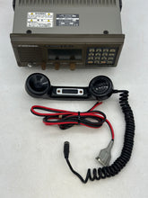 Load image into Gallery viewer, Furuno FS-1562-15 SSB Transceiver Unit w/ Bracket, Handset, Pwr Cord (Used)