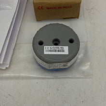 Load image into Gallery viewer, Honeywell STT700-1H-F10-000000-60A0-11S-A-F1-00000 Pressure Xmtr (New)