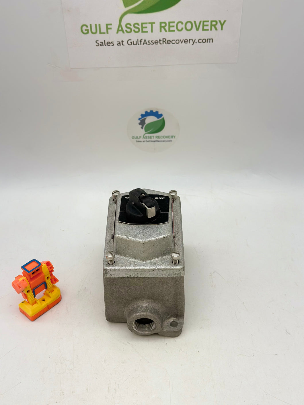 Eaton Crouse-Hinds DSD923 Ex. Proof Front Op. Select Switch