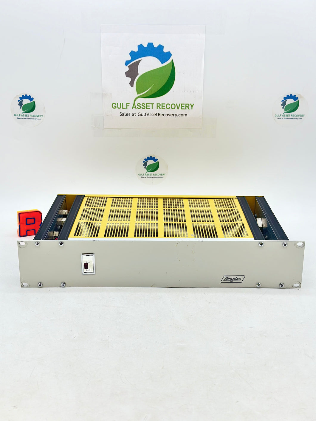 Acopian A24PT10 Regulated Power Supply, In: 120VAC Out: 24VDC 5A (Used)