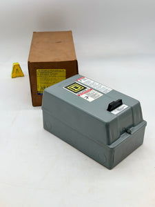 Square D 8536SBG2V02H20S Size 0 Starter w/ SS PB, Mtr Logic, 120V Coil, Encl (Open Box)