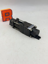 Load image into Gallery viewer, Mathers AD12-2401 Spool Valve, Speed Boost (Used)