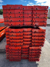 Load image into Gallery viewer, Pallet Rack Beam 96" x 4" 3-Stud New Style Teardrop *Lot of (40)* (Used)