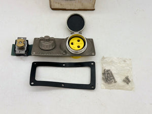 Pauluhn 2640A-125 Cover Asy w/ 2P3W Interior Receptacle, Switch, Gasket, Hrdwr (Open Box)
