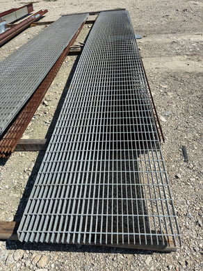 Grating 35-3/4” x 24’ x 1-1/4
