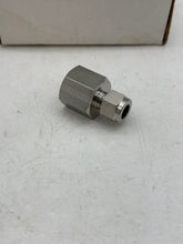 Load image into Gallery viewer, Parker 6FSC8N-316 A-LOK Connector, 3/8" Tube x 1/2" FNPT, 316SS *Box of (9)* (Open Box)