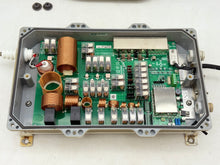Load image into Gallery viewer, Samyung SAT-100 Automatic Antenna Tuner (Used)