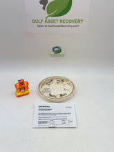 Load image into Gallery viewer, Siemens Cerberus Pyrotronics DB-3S Detector Base *Lot of (5)* (No Box)