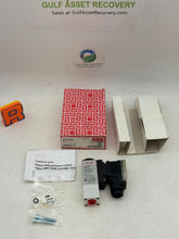 Load image into Gallery viewer, Danfoss 061B110866 MBC 5100 Pressure Switch, 1-10 BAR (New)