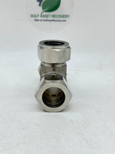 Load image into Gallery viewer, SHF Inc SUT-16 1&quot; Tube Union Tee, Double Ferrule, 316 SS (No Box)