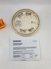 Load image into Gallery viewer, Siemens Cerberus Pyrotronics DB-3S Detector Base *Lot of (5)* (No Box)