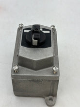 Load image into Gallery viewer, Eaton Crouse-Hinds DSD925-SA Ex. Proof Front Op. Select Switch w/ Body (Used)