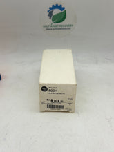 Load image into Gallery viewer, Allen-Bradley 100039 800H-QRH2B 30mm Pilot Light, Blue, 800H PB (New)