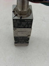 Load image into Gallery viewer, ITT Neo-Dyn 132P49C6 Adjustable Pressure Switch, 20-80PSIG (No Box)