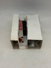 Load image into Gallery viewer, Danfoss 061B110866 MBC 5100 Pressure Switch, 1-10 BAR (Used)