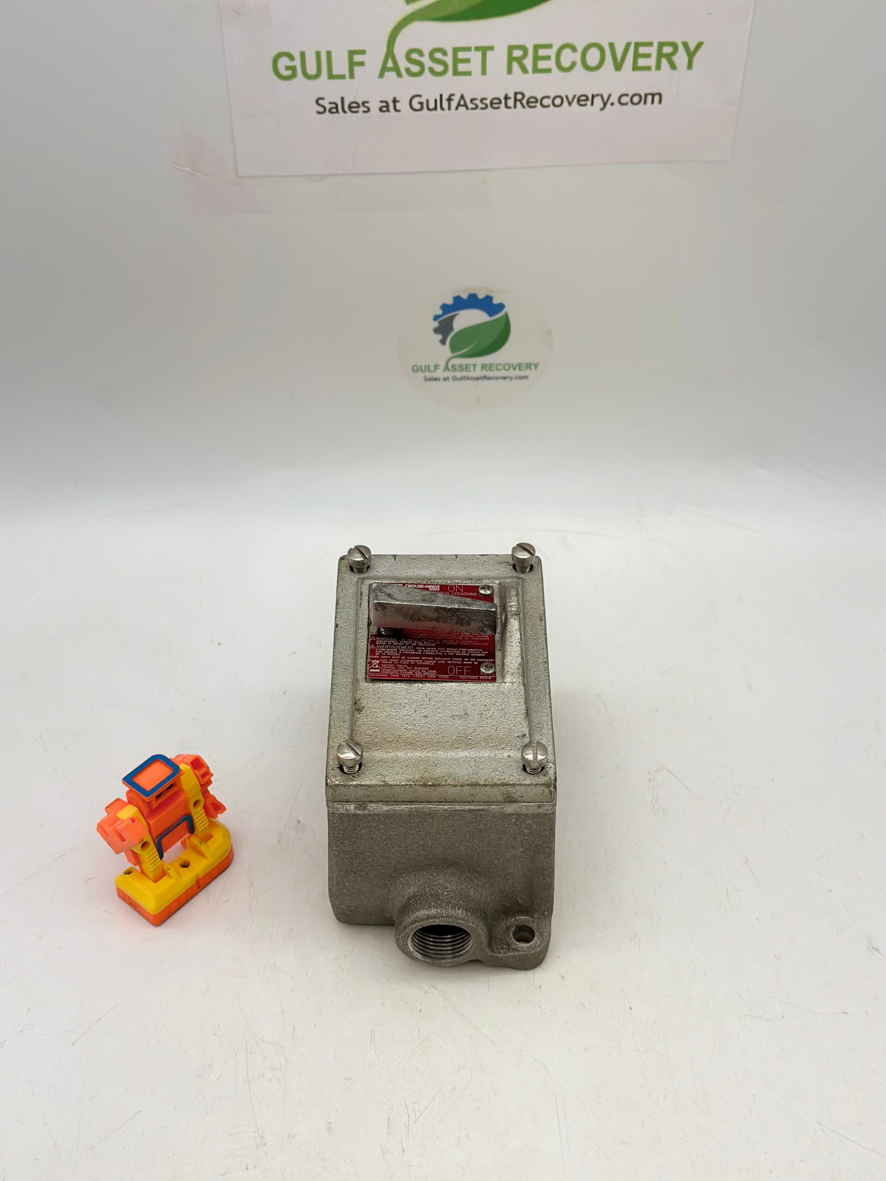 Eaton Crouse-Hinds EDS2129 Haz. Loc. 2-Pole Snap Switch w