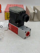 Load image into Gallery viewer, Danfoss 061B110866 MBC 5100 Pressure Switch, 1-10 BAR (New)