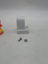 Load image into Gallery viewer, Eaton Crouse-Hinds Pauluhn FX4008 Lamp Holder, Stationary *Lot of (2)* (New)