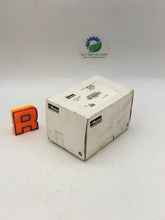 Load image into Gallery viewer, Parker 8MSEL8N-316 A-LOK 1/2&quot; Male Elbow, *Box of (15)* (New)