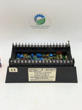 Load image into Gallery viewer, Dynalco SST2400H-1 SST-2000H Speed Switch/Transmitter (Used)