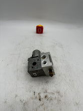Load image into Gallery viewer, Rexroth 5610141310 Pressure Regulator, 24 VDC Input (Used)