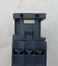Load image into Gallery viewer, Schneider Electric LC1D25F7 Contactor w/ Auxilliary Contact &amp; TOR (Used)