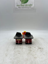 Load image into Gallery viewer, Virlux O1ME 7721 Cam Switch 500V *Lot of (2)* (Used)